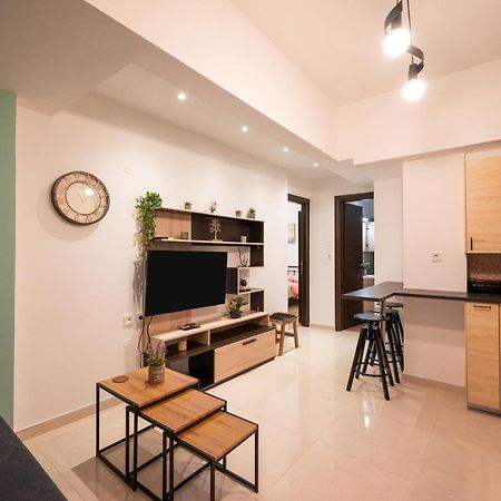 Kristi Central Home Ioannina II Bagian luar foto
